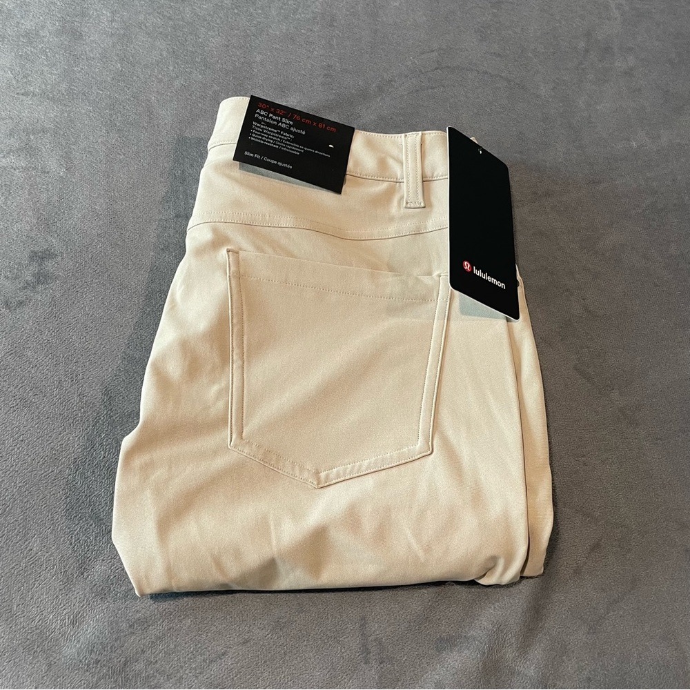 Lululemon ABC Pants Mens 30x32 Trench Beige Slim Fit Stretch Warpstreme